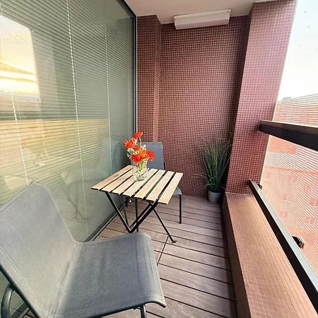2 Bedroom With Great Location And Air Conditioning And Parking Appartement Bratislava
