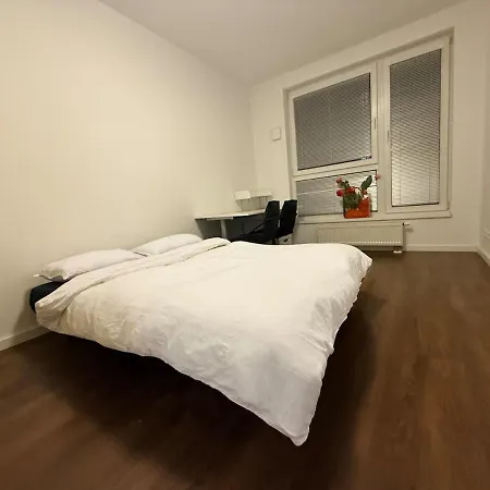 Appartement 2 Bedroom With Great Location And Air Conditioning And Parking